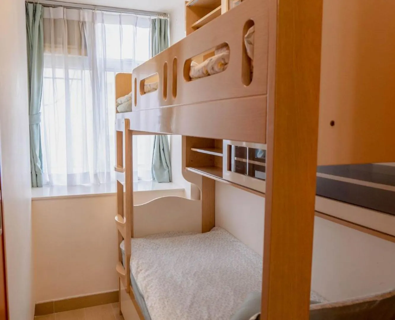 Chi寓: Central Wan Chai Metro Apartment Hong Kong